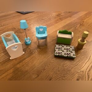 Kid Kraft Wooden Dollhouse Furniture